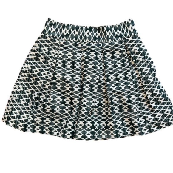 Banana Republic Pleated Tweed Full Circle Academia Skirt. Size 0. - Picture 1 of 3